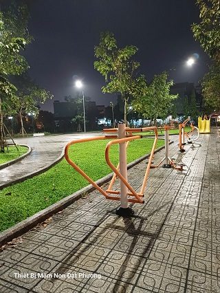 Thiết bị thể thao ngoài trời xà kép 14605 lắp đặt tại công viên Tam Kỳ Quảng Nam