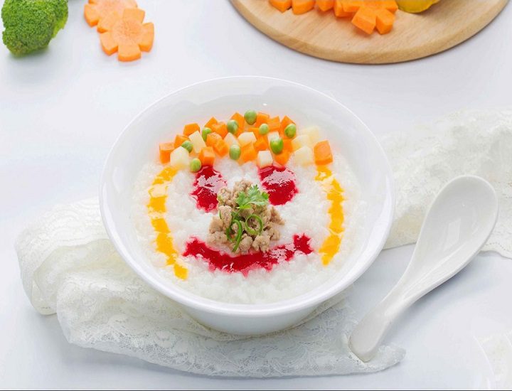 Chia sẻ kinh nghiệm mở quán cháo dinh dưỡng cho bé: vốn, địa điểm, khách hàng, tăng doanh thu bằng khu vui chơi trẻ em an toàn