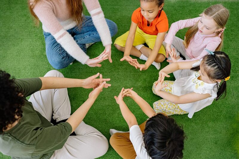 xu hướng thiết kế khu vui chơi mầm non, trò chơi chi chi chành chành