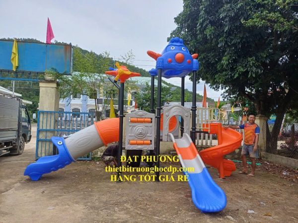 nhà khối liên hoàn mầm non ngoài trời