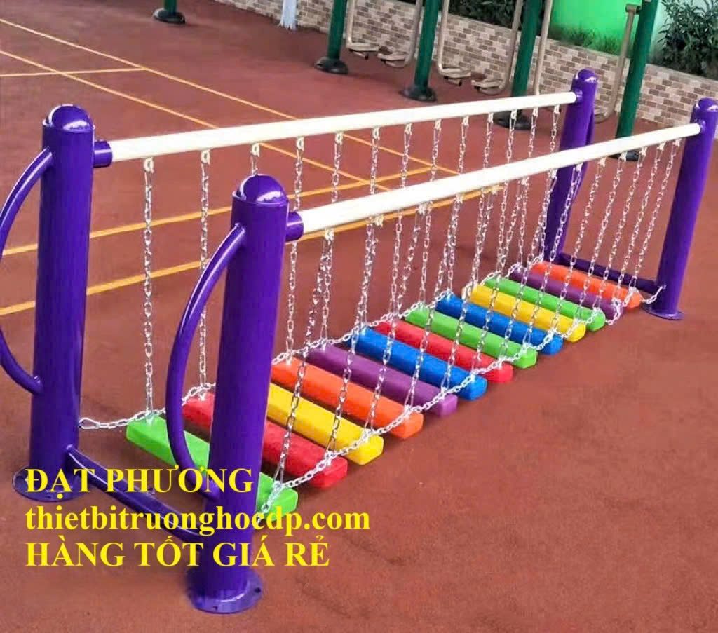 Tiêu chuẩn sân chơi trường mầm non mới nhất – Quy định diện tích và thiết bị cần có